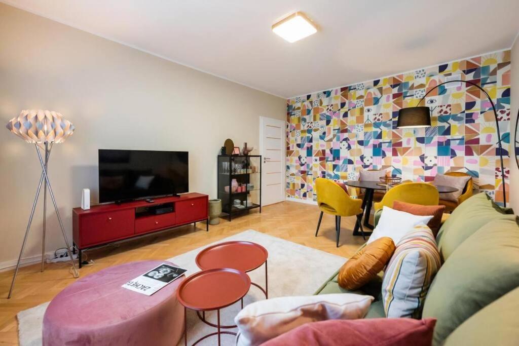 Eclectic City Apartment Near Old Town Warschau Exterior foto
